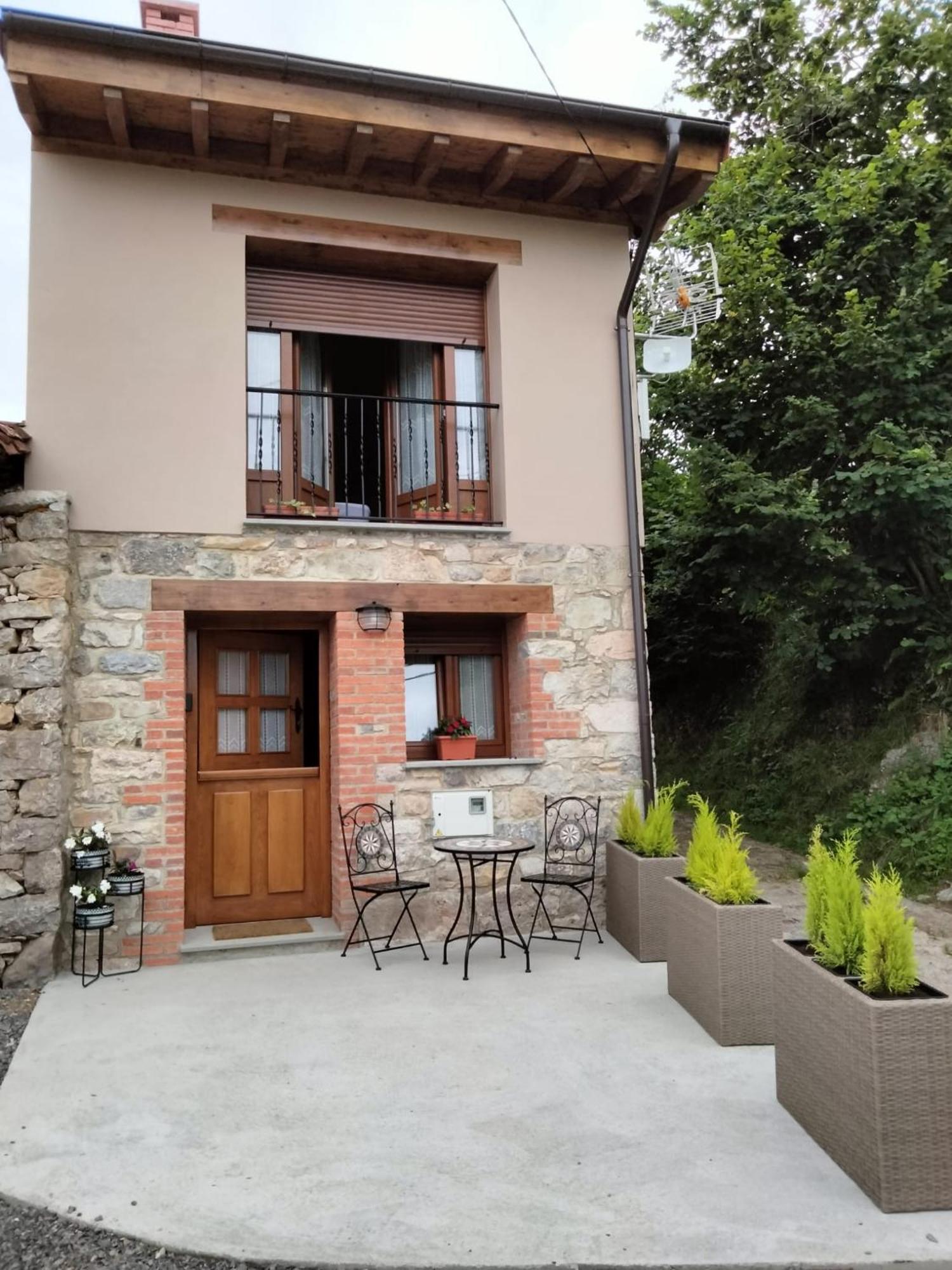 Apartament El Arniu Onís Zewnętrze zdjęcie